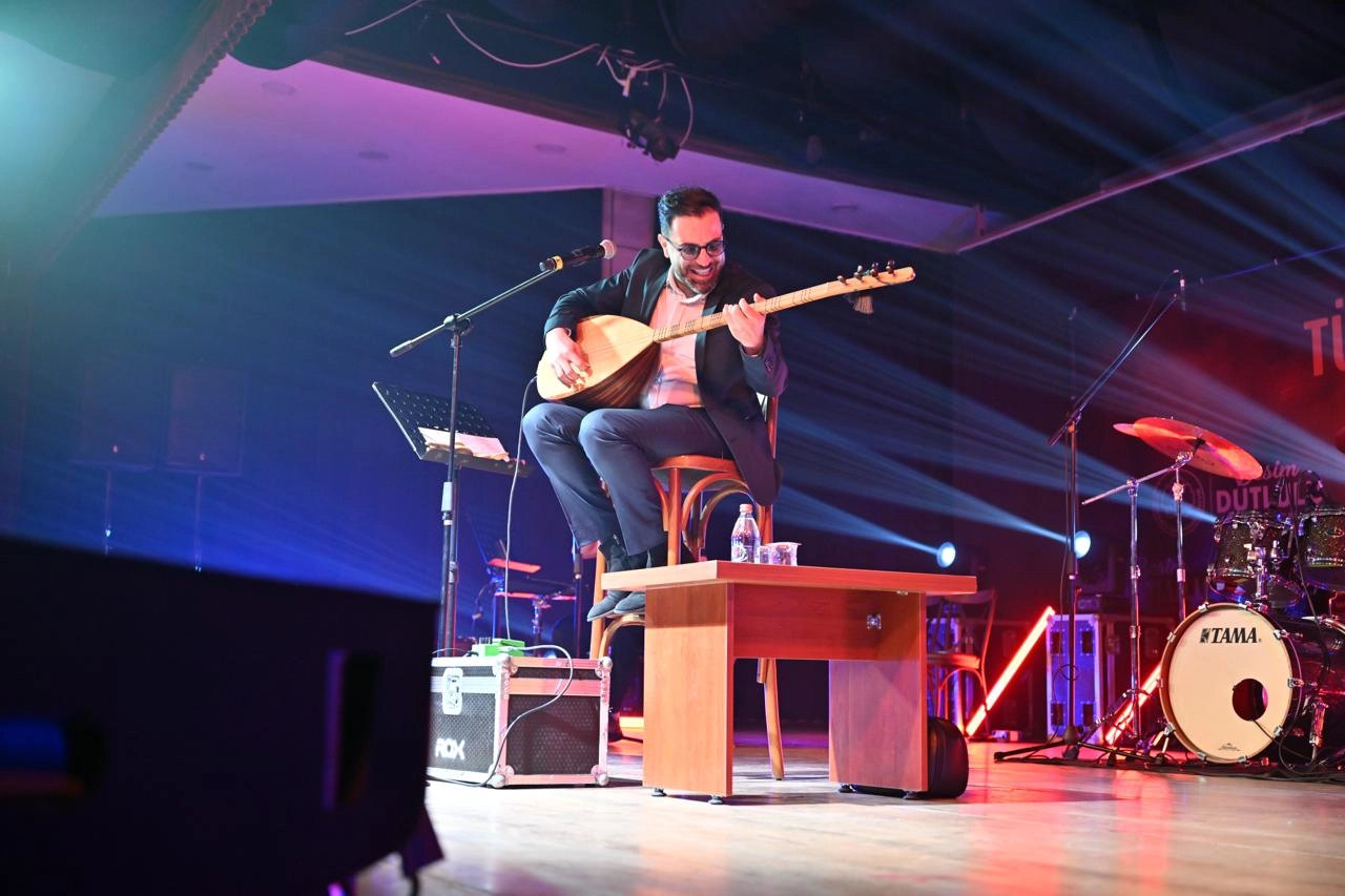 İsmail Altunsaray’la Manisa’da Unutulmaz Gece