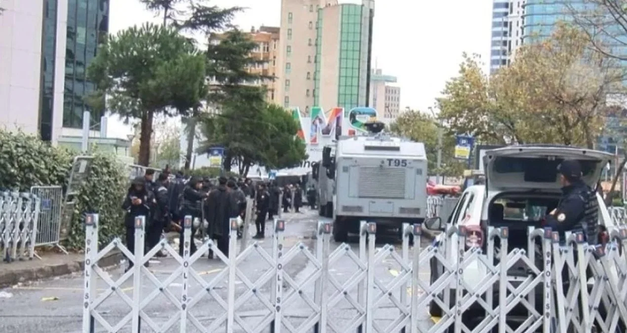 İsrail Başkonsolosluğu’nda Silah Sesi, Şüpheli Yakalandı