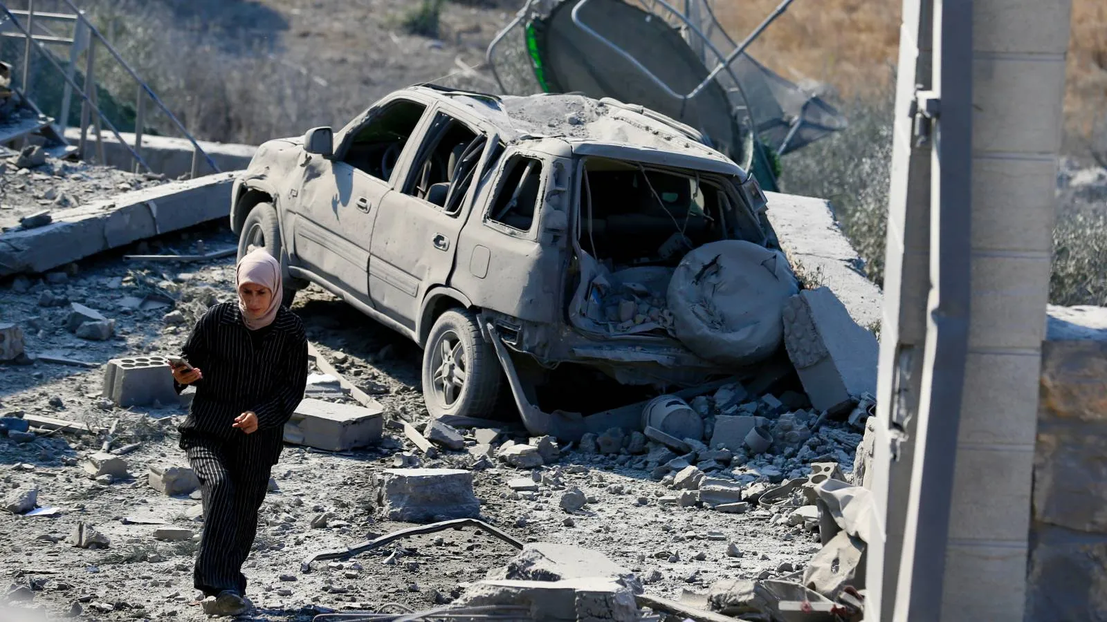 İsrail’in Hava Saldırısında 7 Ölü, 3 Yaralı