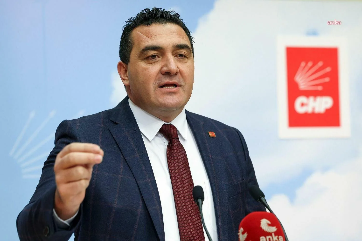 İşsizlik Tabloları: Fon Büyüyor, İşsiz Sayısı Artıyor