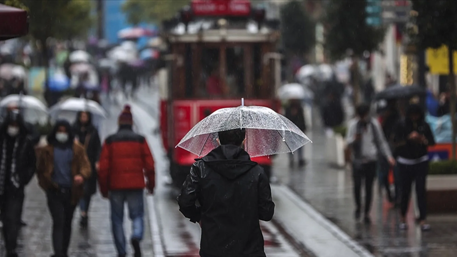 İstanbul’a Sağanak Yağış Uyarısı: Hava Durumu!