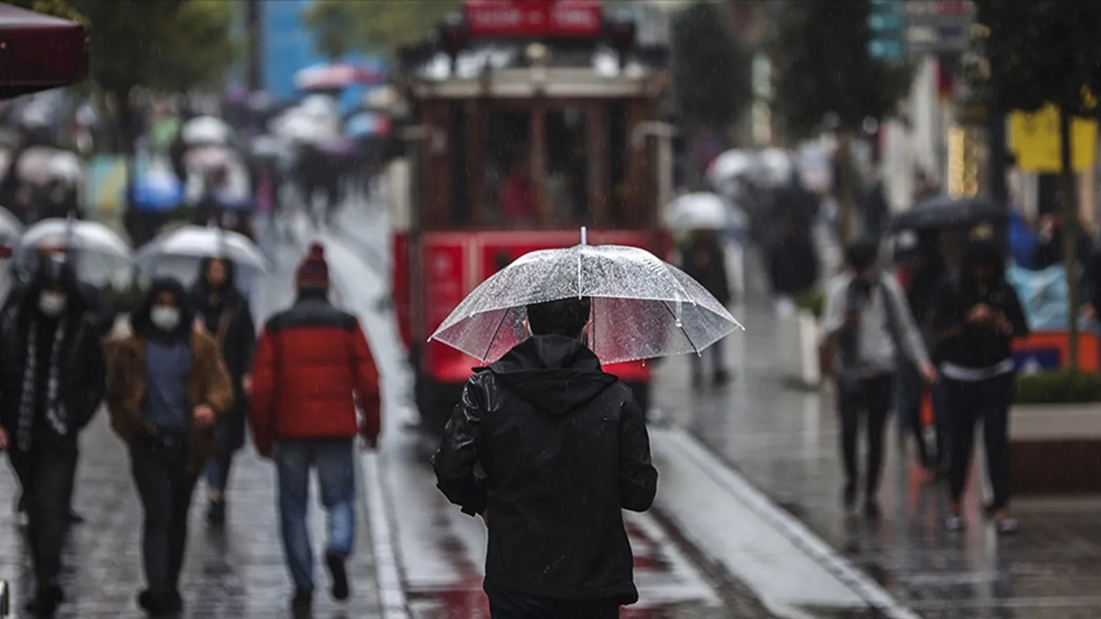 İstanbul’a Sarı Kod: Kuvvetli Sağanak Yağış Geliyor!
