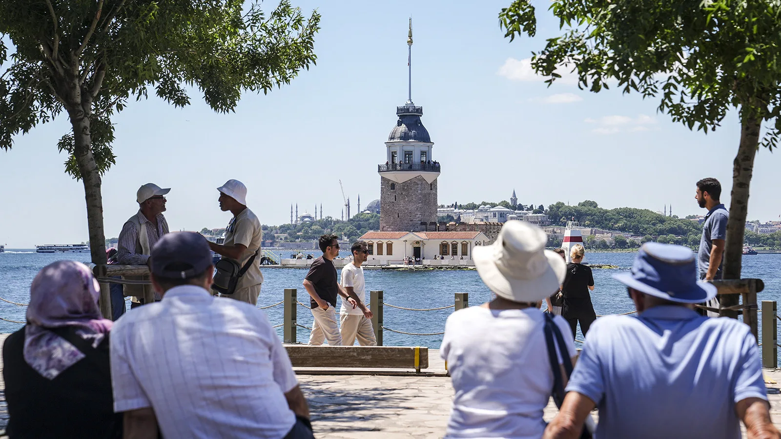 İstanbul’a Sıcaklık Uyarısı: 36 Dereceye Dikkat!