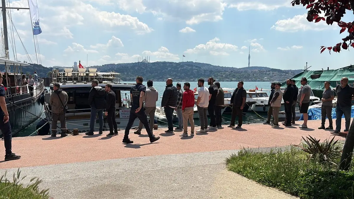 İstanbul Boğazı'na gece midye toplamak için daldı: Kayboldu! 3
