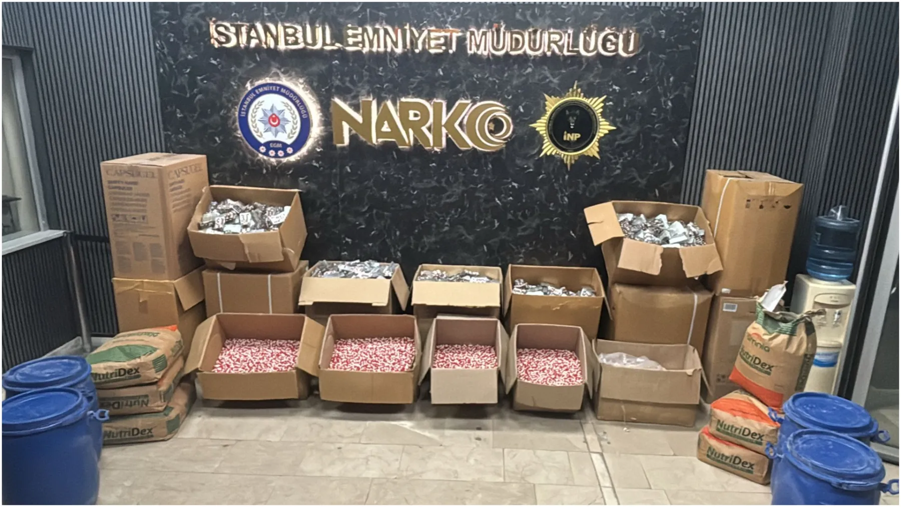İstanbul’da 1 Milyon Uyuşturucu Hap Ele Geçirildi!