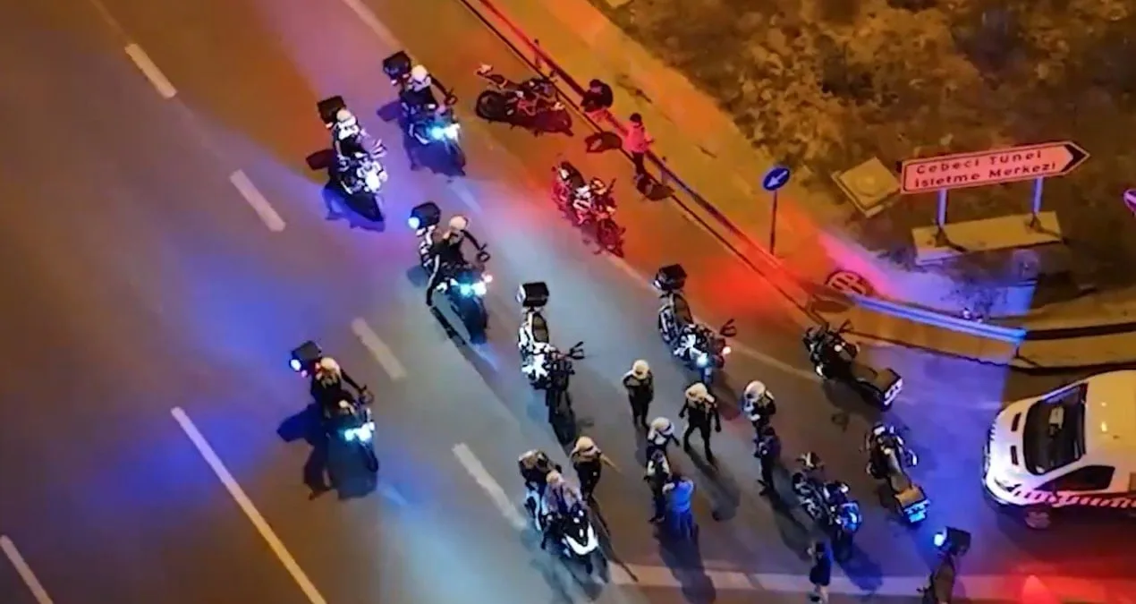 İstanbul’da 17 Motosiklet Sürücüsü Yakalandı!