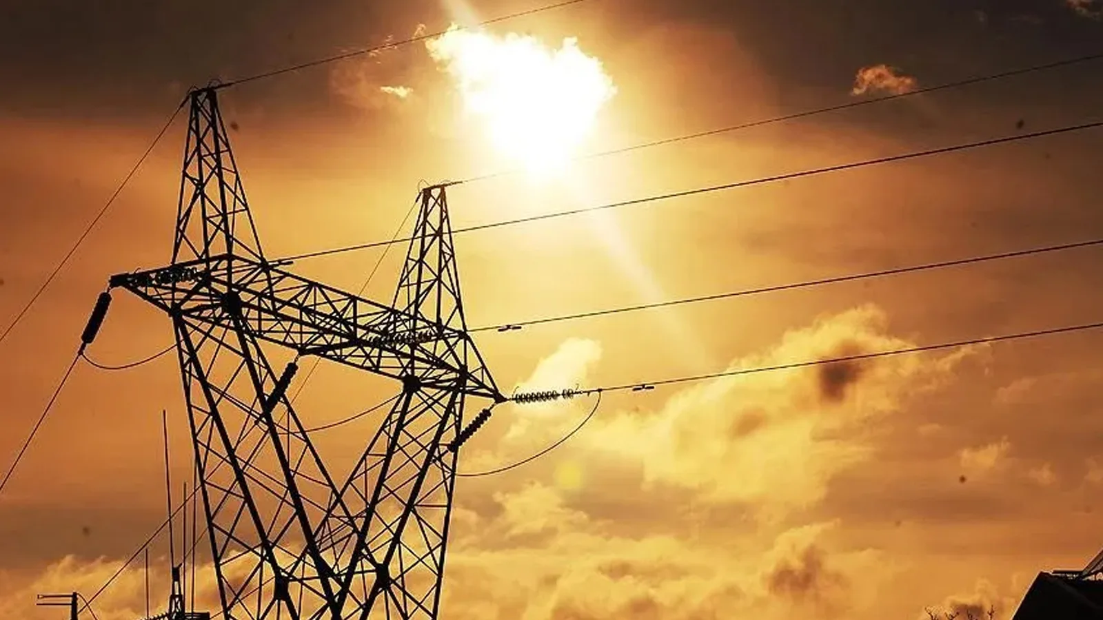 İstanbul’da 22 İlçede 9 Saat Elektrik Kesintisi!