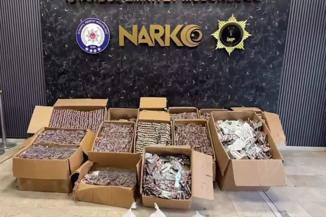 İstanbul’da 560 Bin Uyuşturucu Hap Ele Geçirildi!
