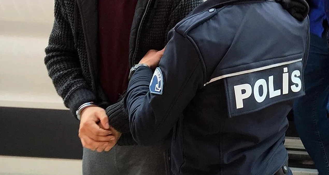 İstanbul’da 8 ilde dolandırıcılık operasyonu! 17 gözaltı