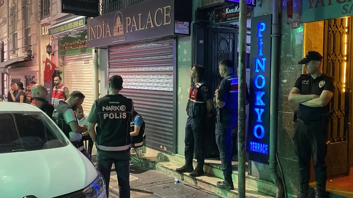 İstanbul'da 'Ailem Güvende' operasyonu! Çok sayıda mekanda arama yapıldı 2