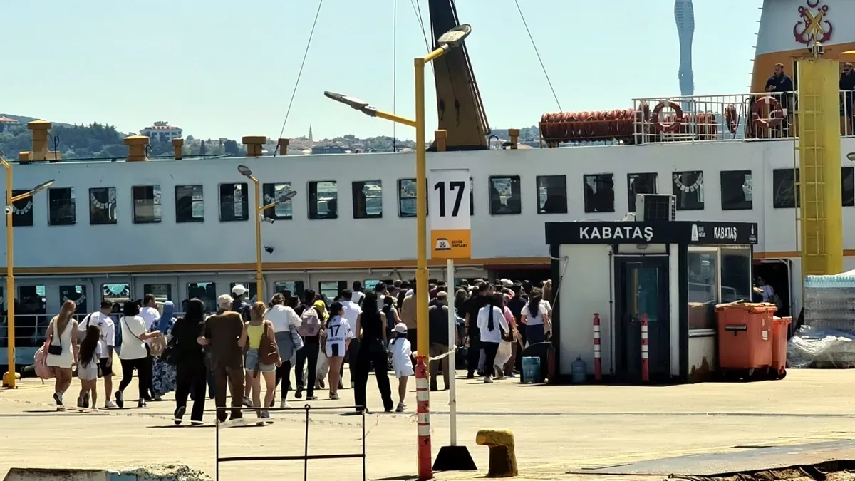 İstanbul’da Bayram Coşkusu: Adalar’a Akın