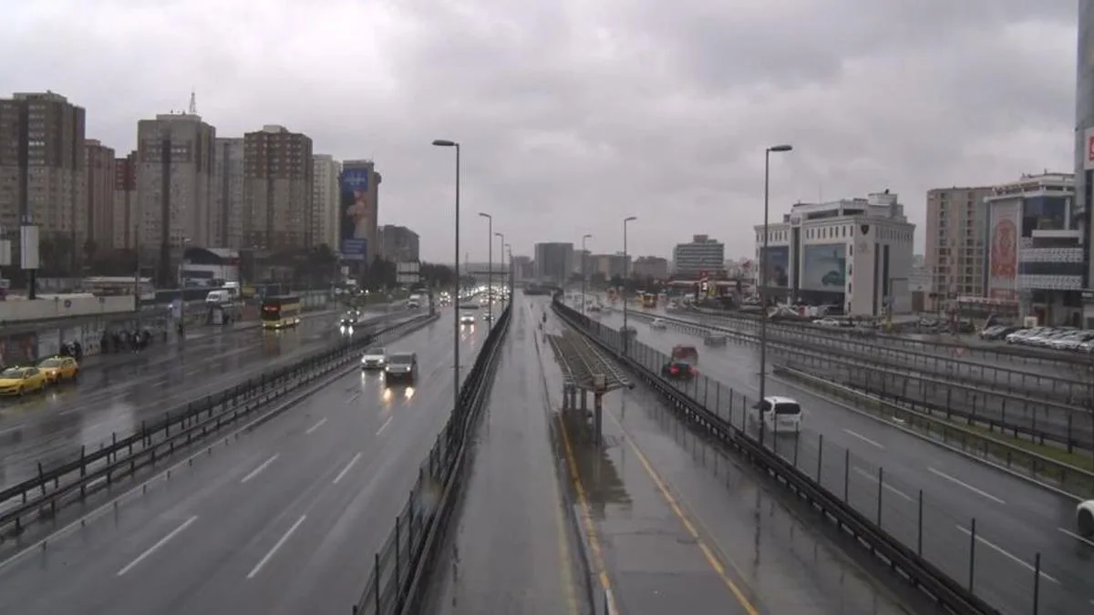 İstanbul’da Bayramda Trafik Yok, Yollar Boş!
