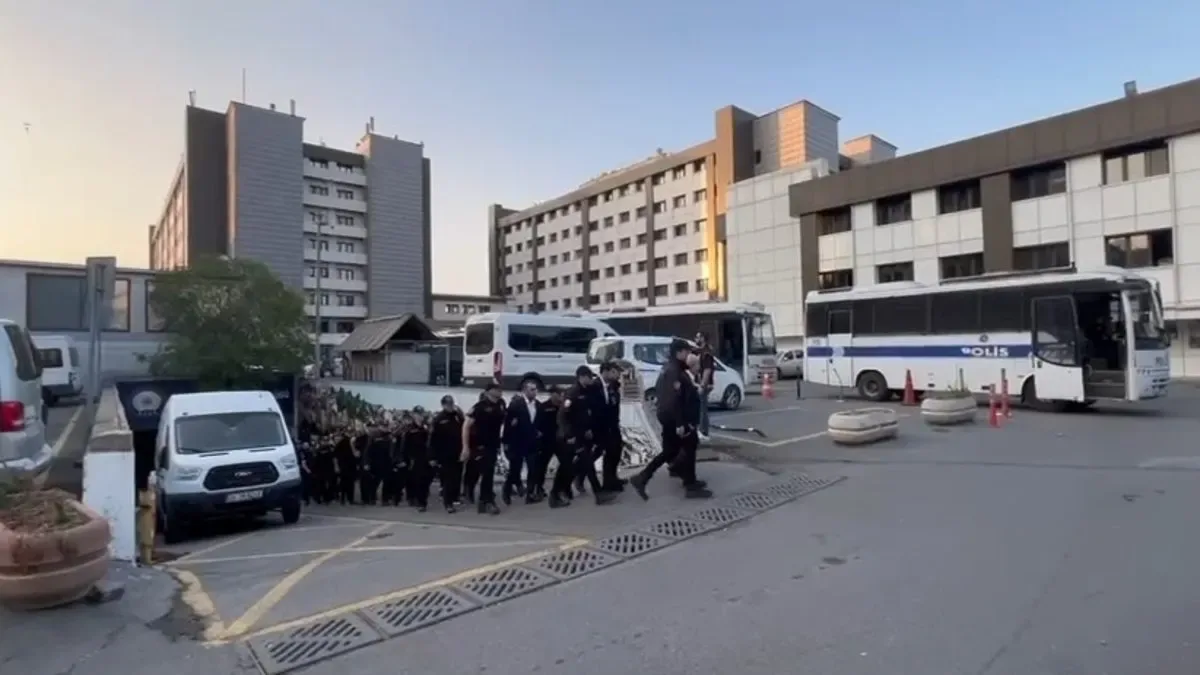 İstanbul’da Belediye Başkanlarına Gözaltı Şoku!