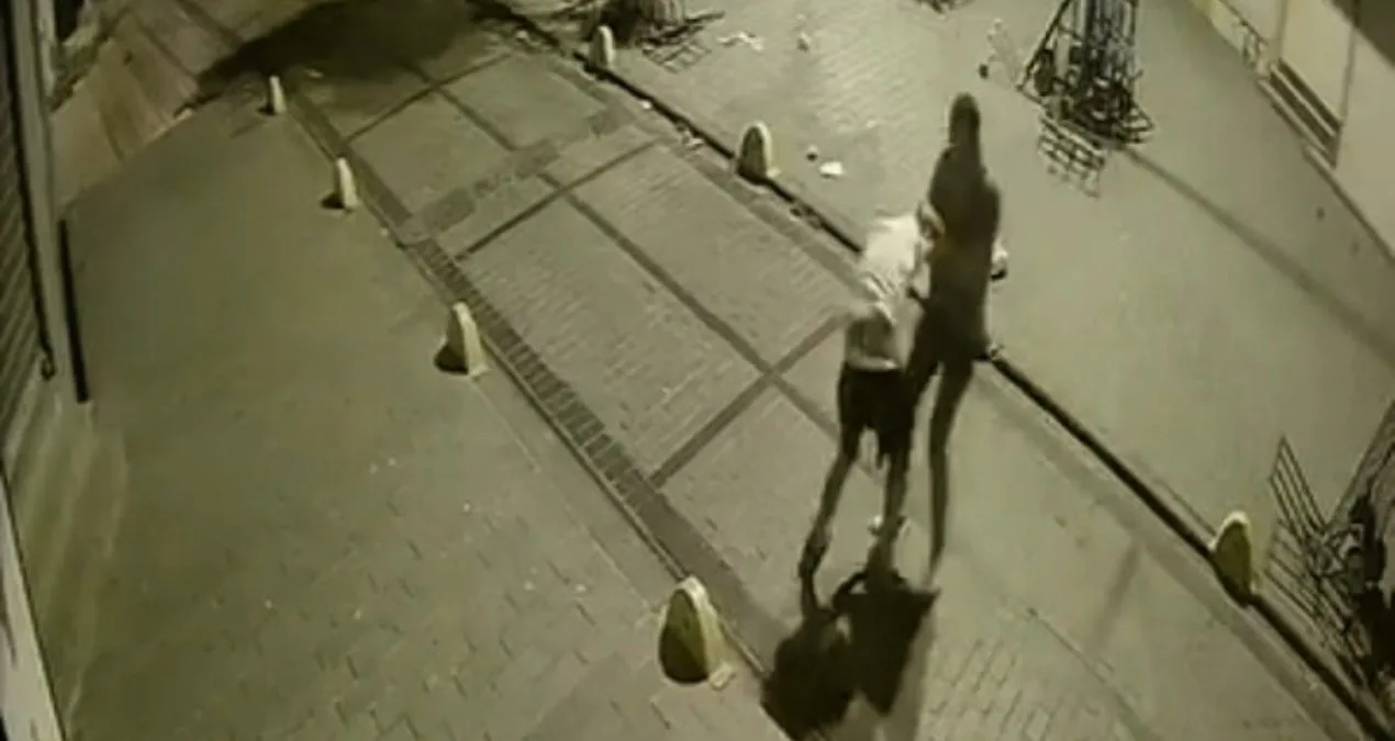 İstanbul’da Bıçaklı Kavga: Bir Kişi Hayatını Kaybetti