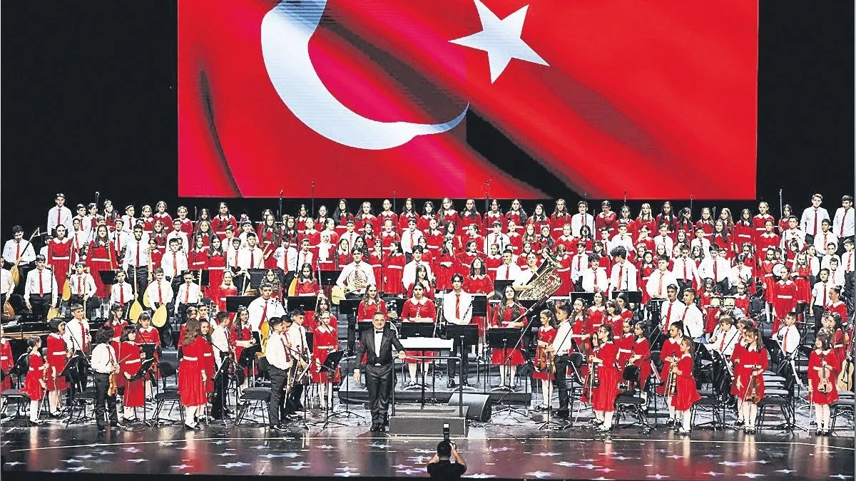 İstanbul’da Cumhurbaşkanlığı Çocuk Korosu’nın Debüsü