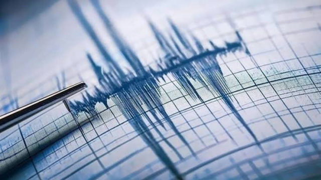 İstanbul’da deprem olduğu iddiaları araştırılıyor!