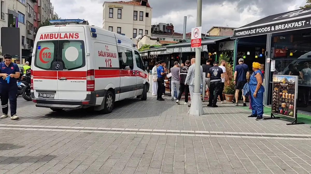 Döviz bürosu kan gölüne döndü! 2 ölü, 2 yaralı var 2