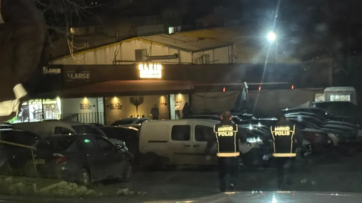İstanbul’da Eğlence Mekanına Büyük Narkotik Baskını