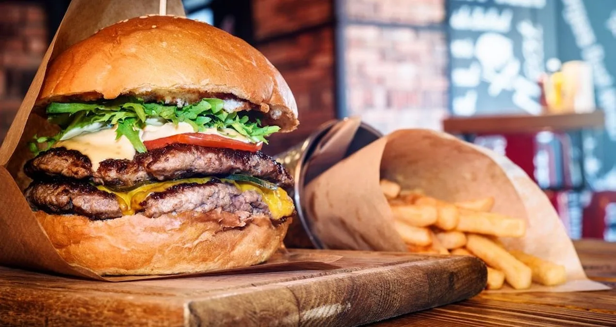 İstanbul’da Hamburger Skandalı: 1488 TL’lik Menü!