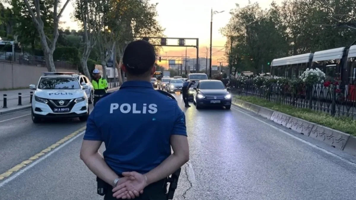 İstanbul’da ‘Huzur İstanbul’ Uygulaması: 1036 Gözaltı!