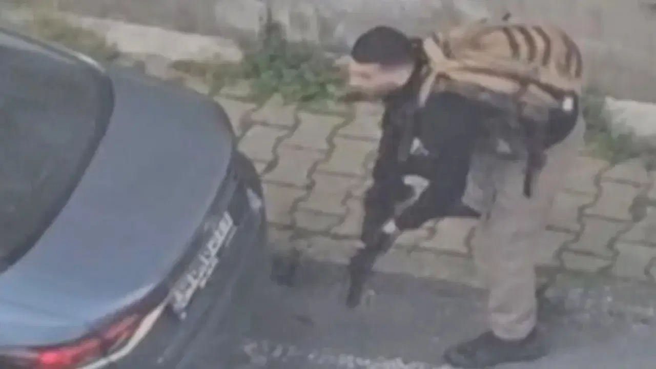 İstanbul’da Konsolosluk Önünde Silahlı Çatışma!