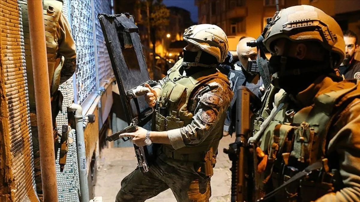 İstanbul’da Narkotik Operasyonu: 6 Gözaltı!