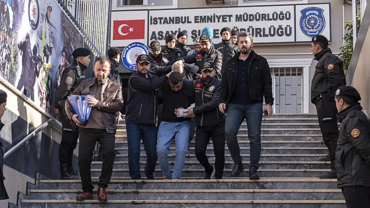 İstanbul’da Narkotik Operasyonu: Bir Polis Şehit Oldu