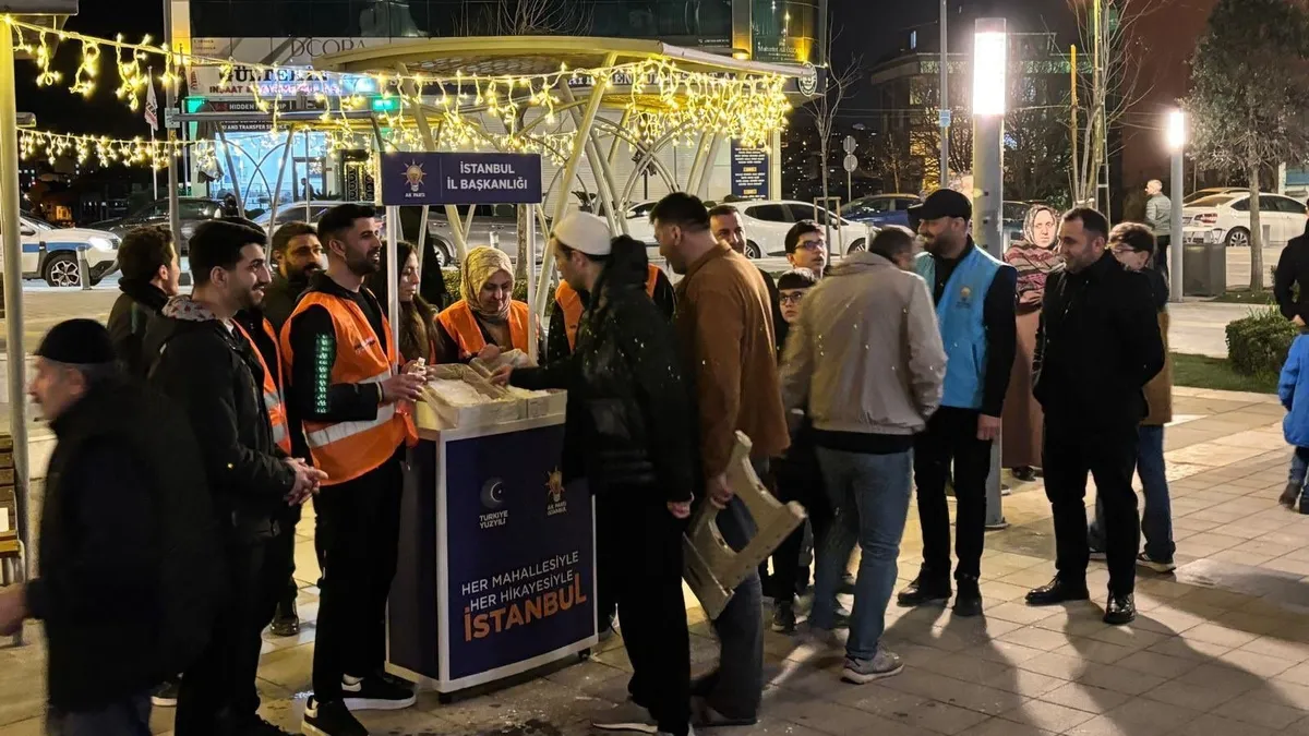 İstanbul’da Ramazan İkramlarıyla Gönül Köprüleri