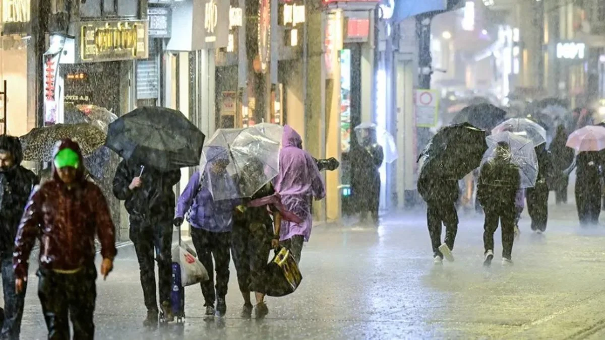İstanbul’da Sel Felaketi: Can Kaybı 4’e Yükseldi!