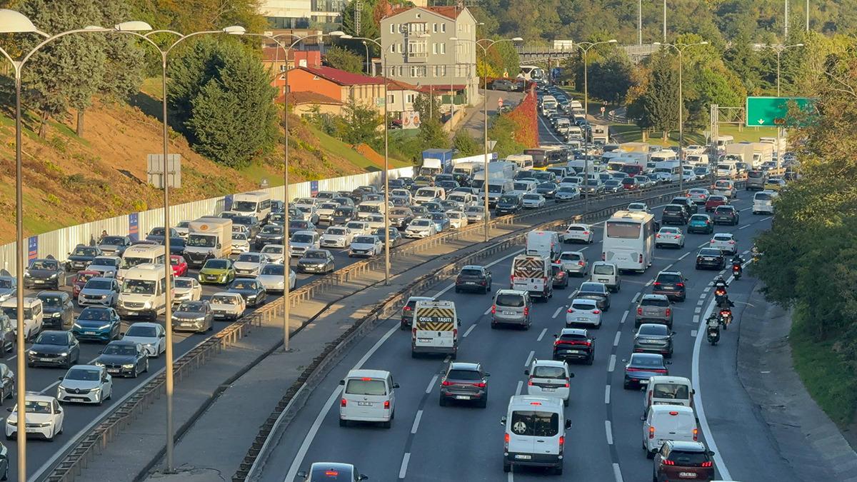 İstanbul’da Sel Felaketi: Hayat Durma Noktasında!