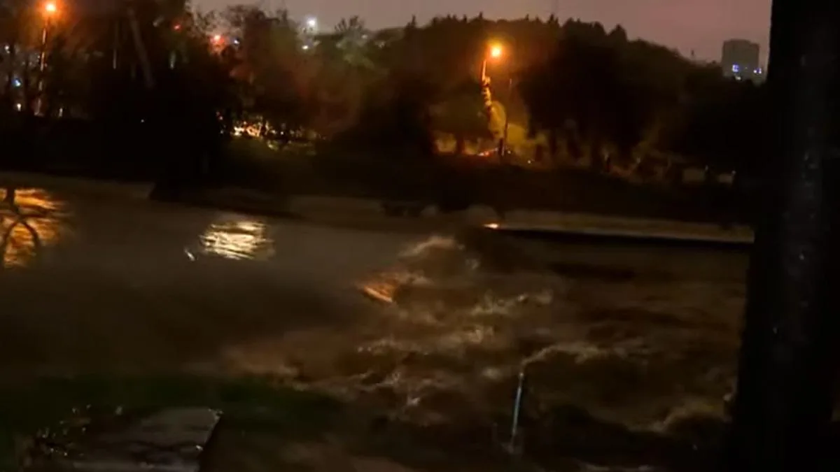 İstanbul’da Sel Felaketi: Hayatlar Tehlikede!