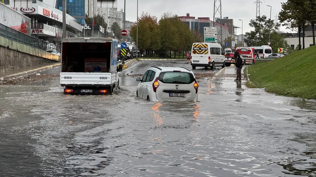 5 günlük hava raporuna yansıdı: İstanbul için bu saatlere dikkat! Şiddetini daha da arttıracak 3