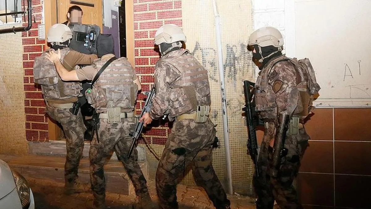 İstanbul’da Terör Operasyonu: 38 Gözaltı!