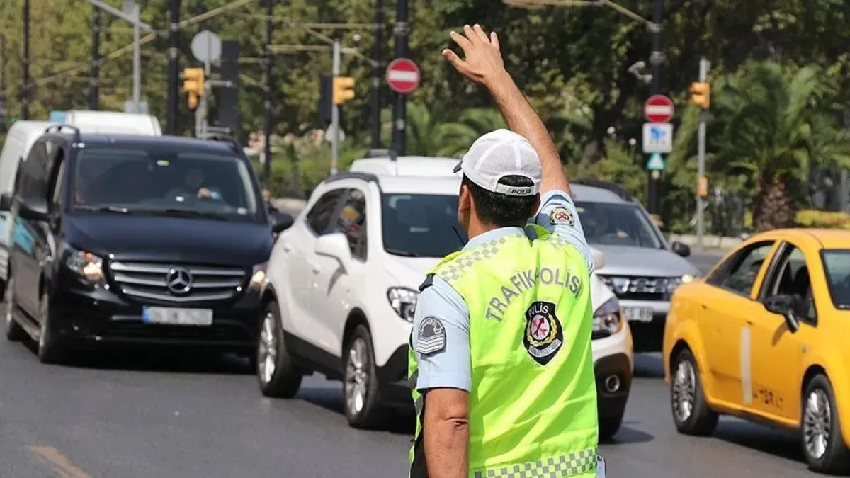 İstanbul’da Trafik Denetimleri: Kapatılan Yollar!