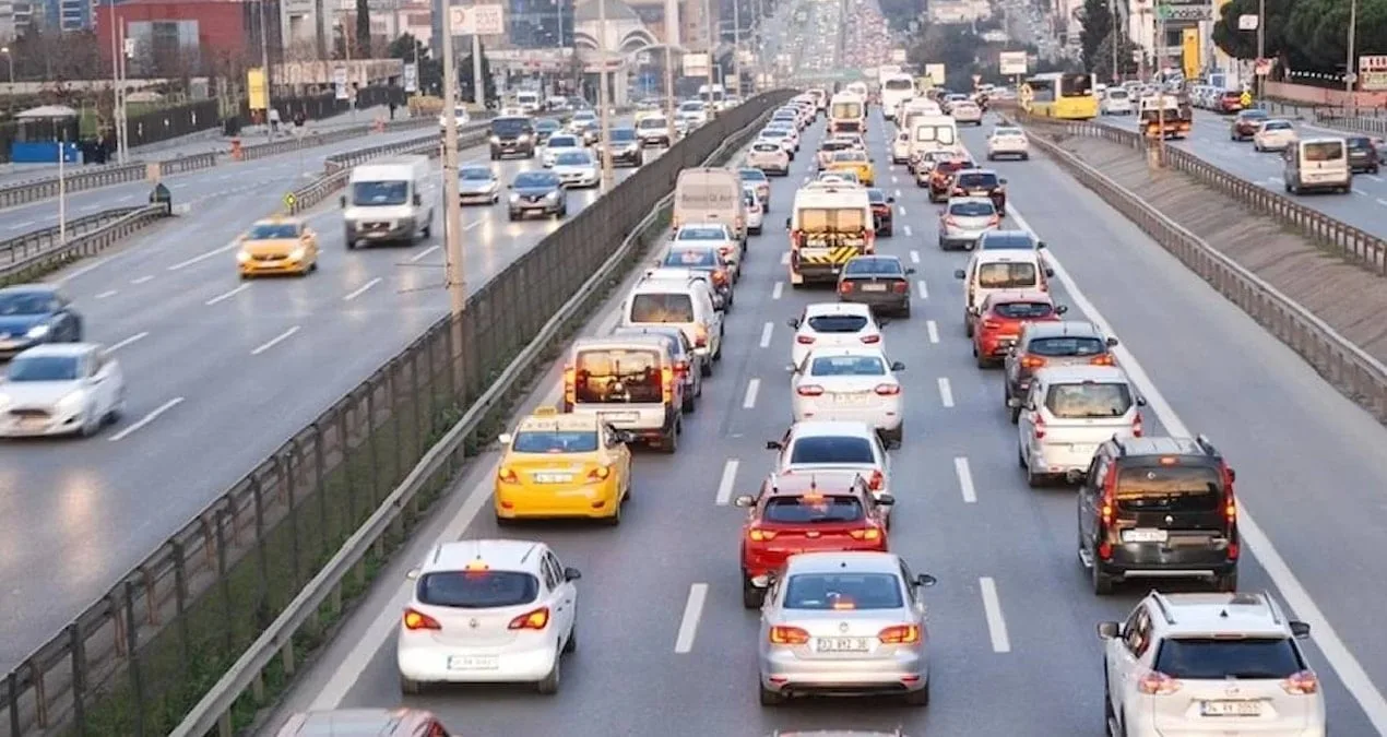 İstanbul’da Trafik Yoğunluğu Yüzde 70’i Aştı!