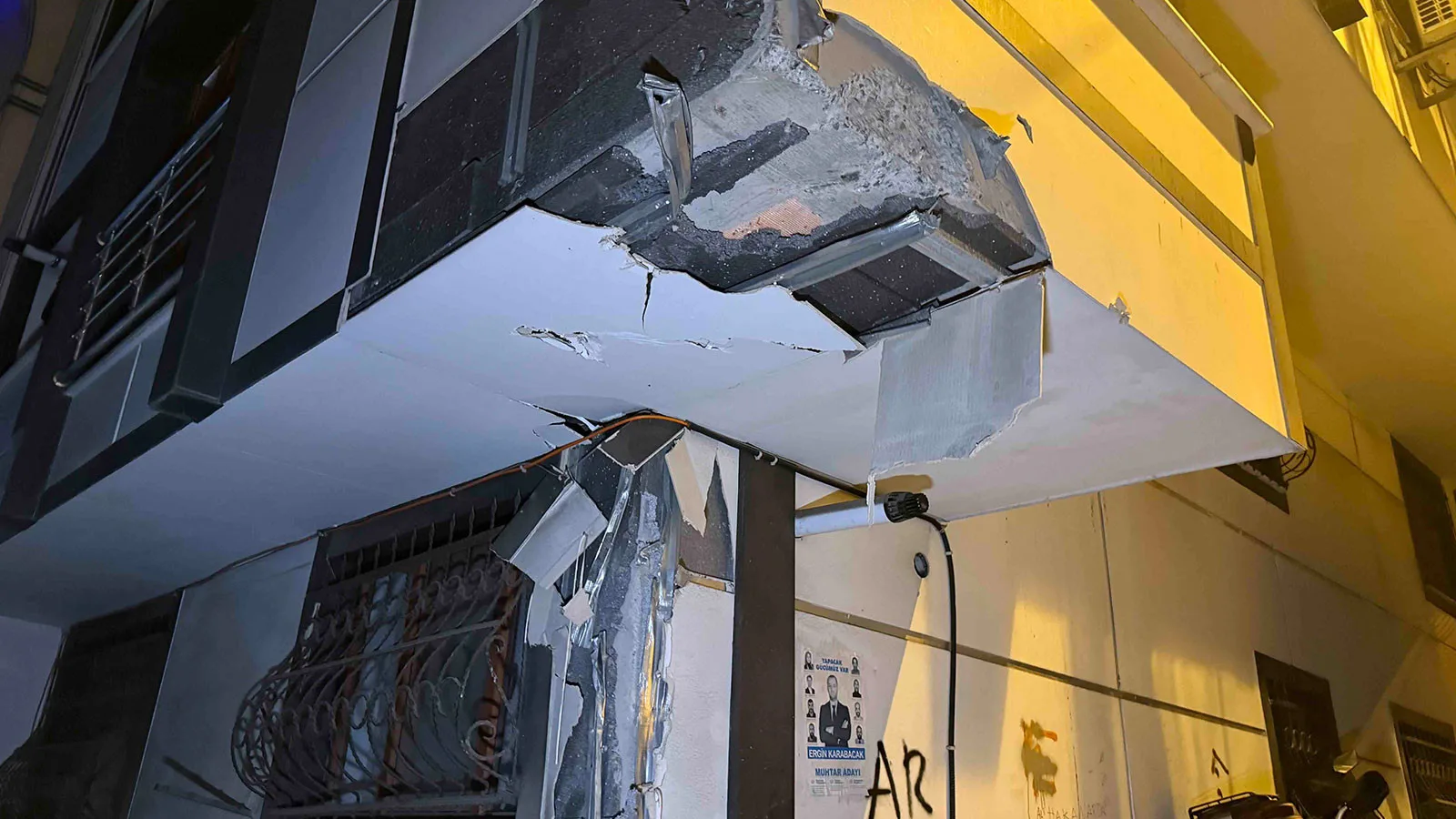 İstanbul’da Vinç Korkusu: Deprem Zannedildi!