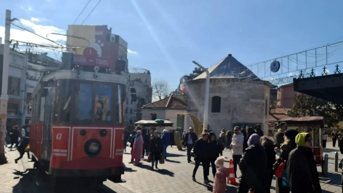 İstanbul’da Yalancı Bahar: Sıcaklık Farklılığı!