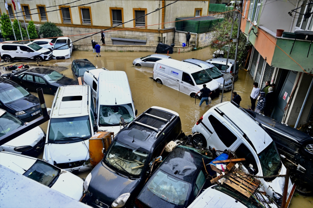 İstanbul’daki Sel Felaketine Soruşturma Başlatıldı