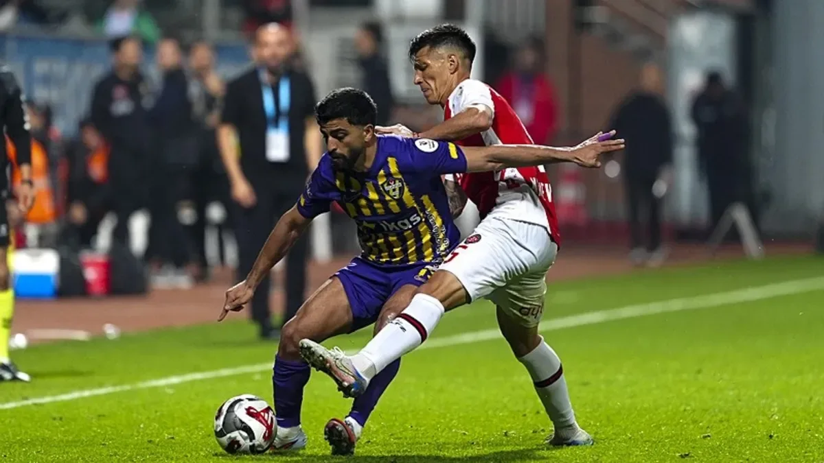 İstanbul Derbisinde Puanlar Paylaşıldı: 1-1