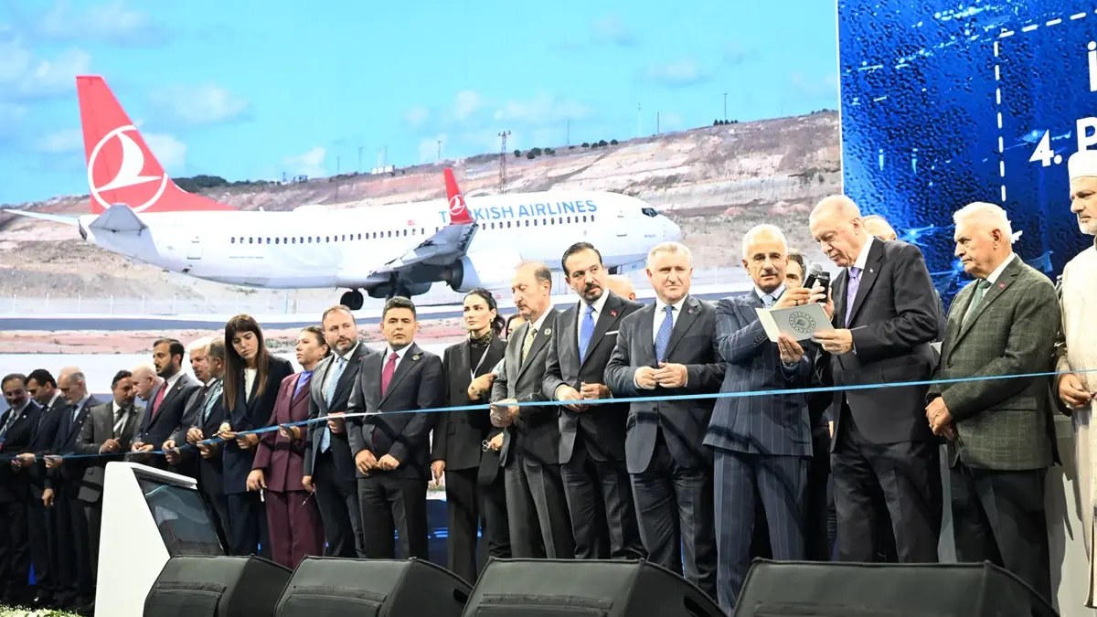Cumhurbaşkanı Erdoğan ın talimatıyla İstanbul Havalimanı nda 4. pistten ilk uçak havalandı: