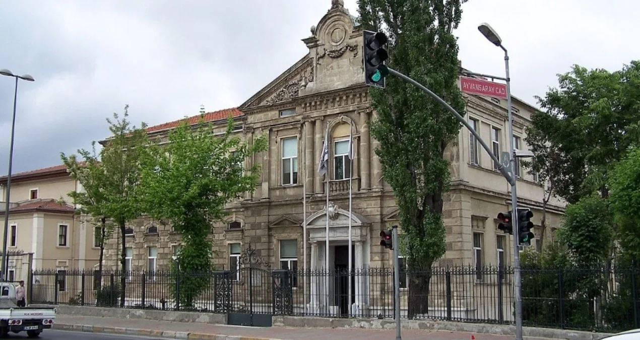 İstanbul’un Kökleri Derin Hastanesi Kapanıyor!