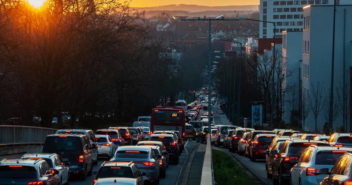 İstanbullular Yılda 89 Saat Trafikte Bekliyor!
