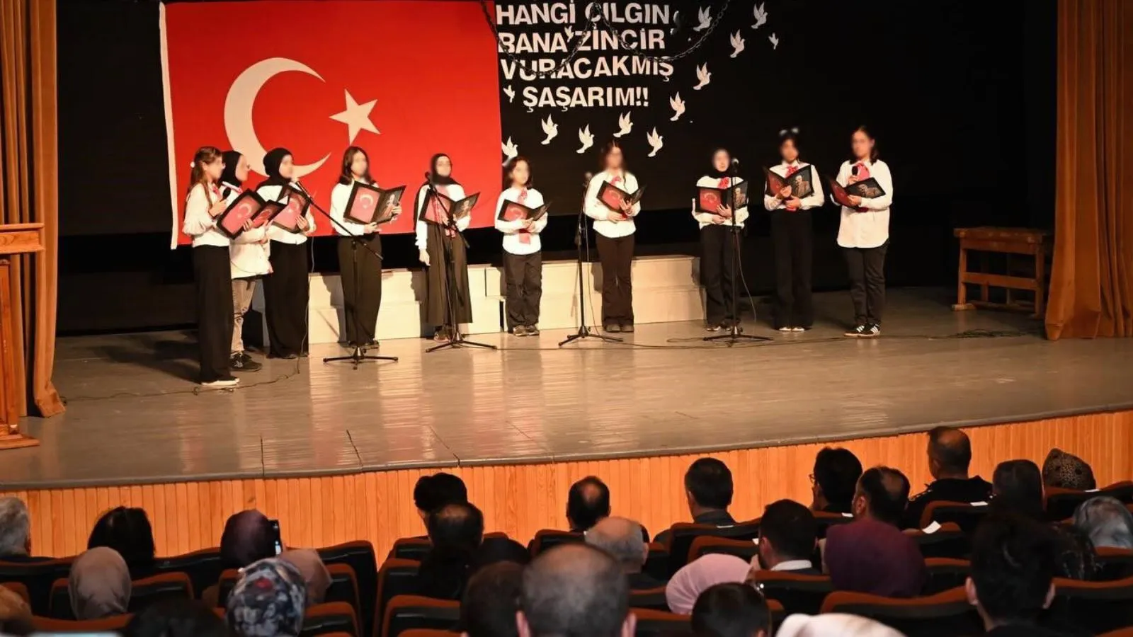 İstiklal Marşı’nın Arapça Okunması Büyük Skandal!