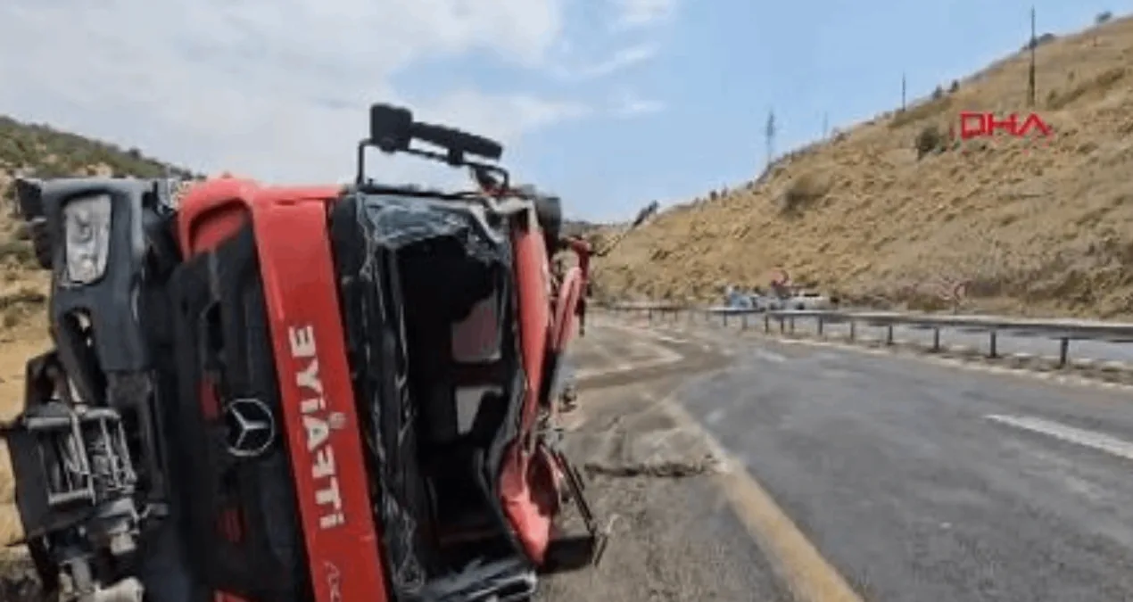 İtfaiye Aracı Kaza Yaptı: 1 Yaralı Hayati Tehlikede!