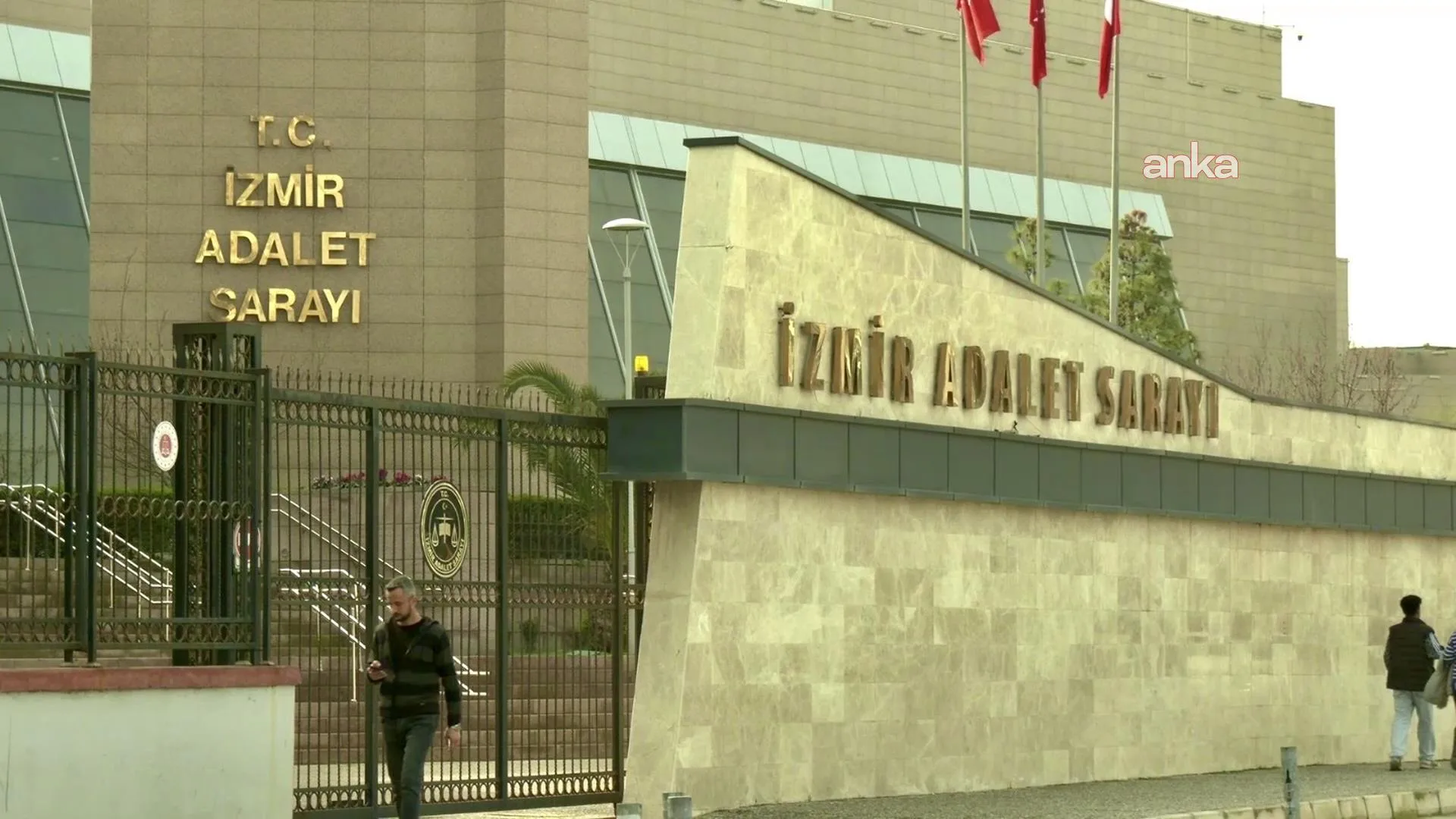İZBETON A.Ş. Üzerindeki Usulsüzlükte 9 Gözaltı!