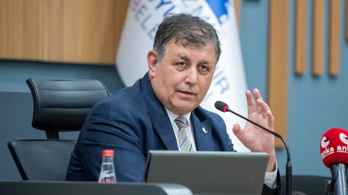 İzmir Borç Krizi: Çıkış Yolu Nereye?