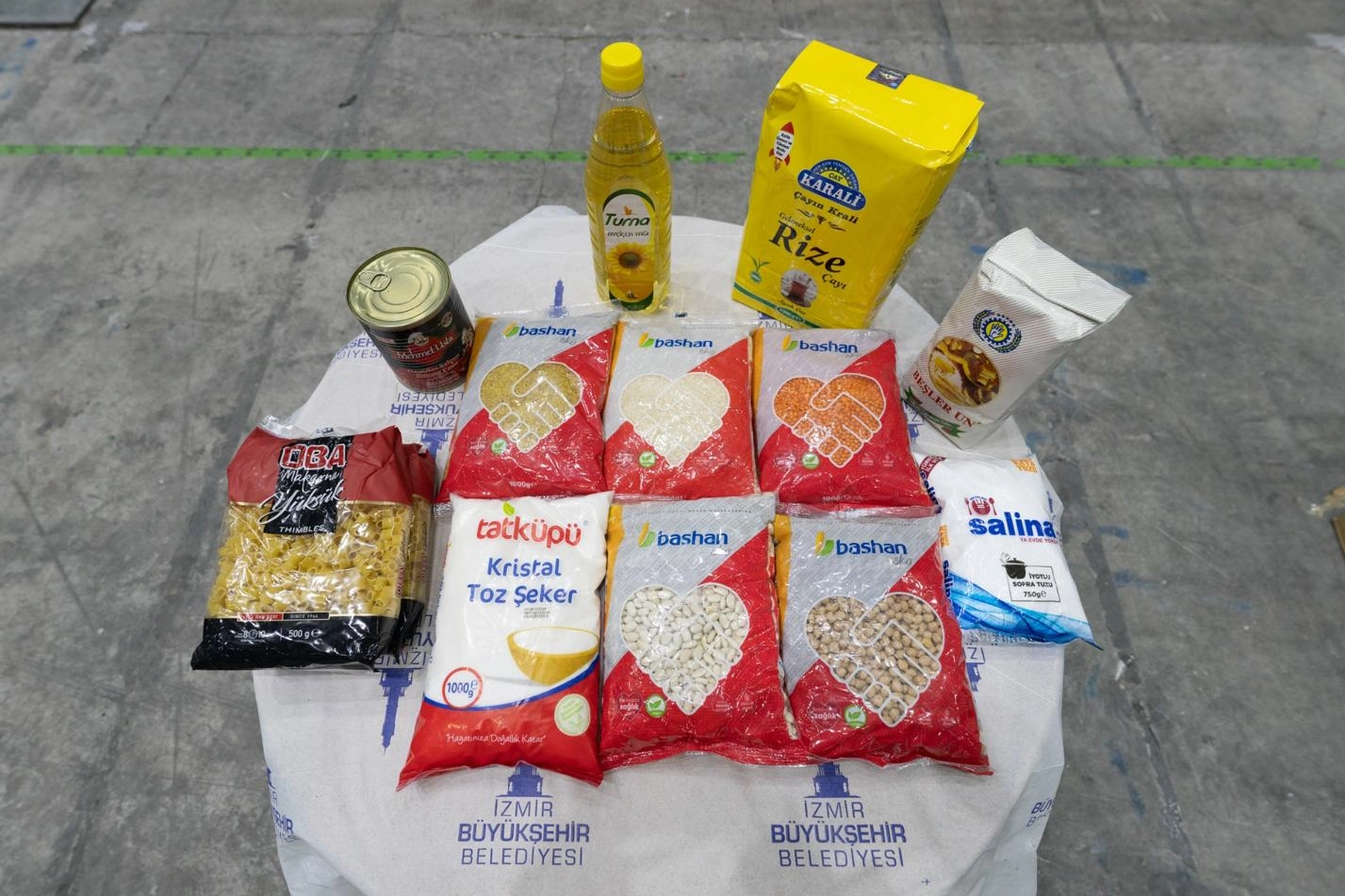 İzmir’de 65 Bin Haneye Ramazan Gıda Desteği