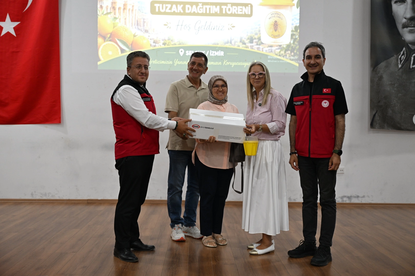 İzmir’de Akdeniz Meyvesineğine Biyoteknik Mücadele