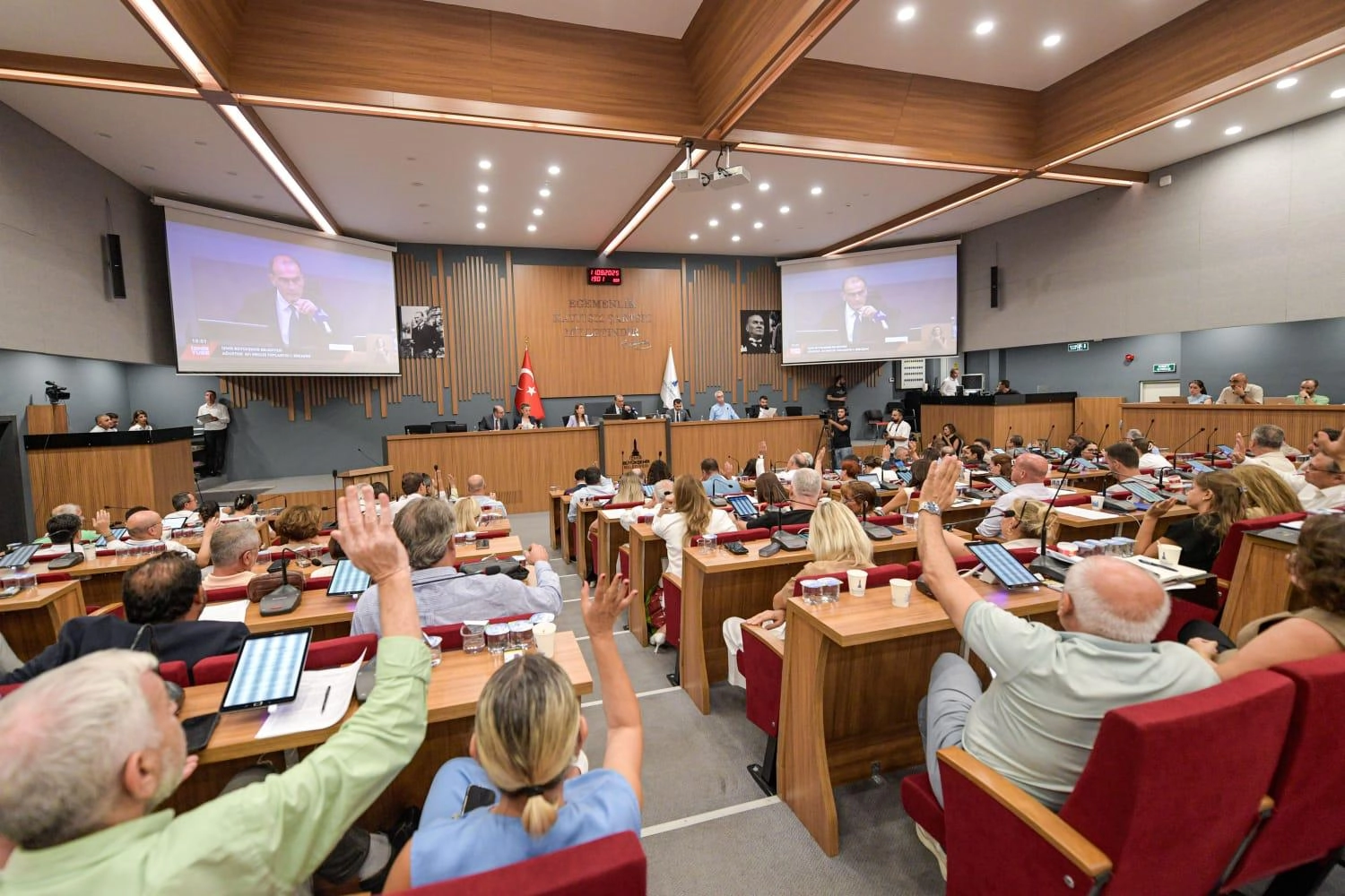 İzmir’de Atık Yönetimi İçin Konsey Kuruluyor!
