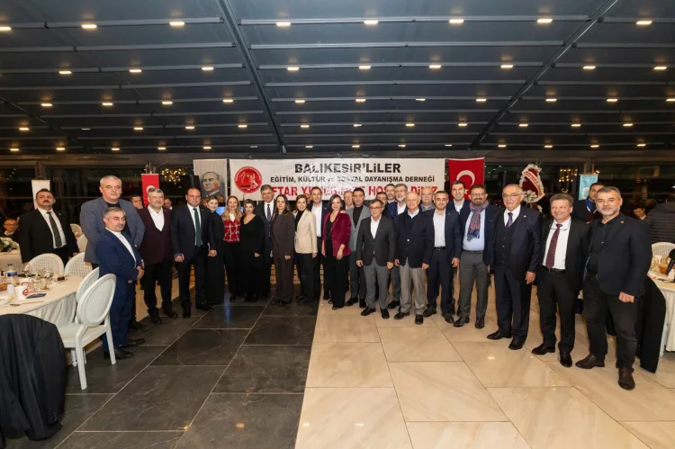 İzmir’de Balıkesirliler Dayanışma İftarı